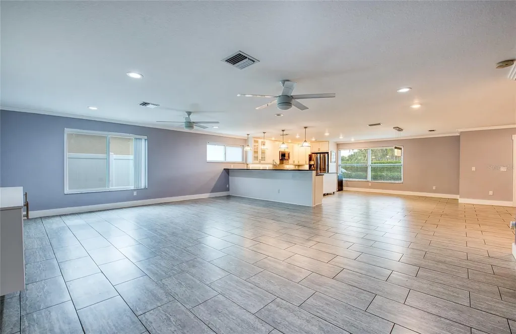 6408 7th Avenue N St Petersburg FL 33710