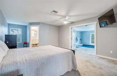 6408 7th Avenue N St Petersburg FL 33710