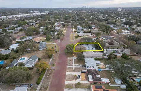 6408 7th Avenue N St Petersburg FL 33710