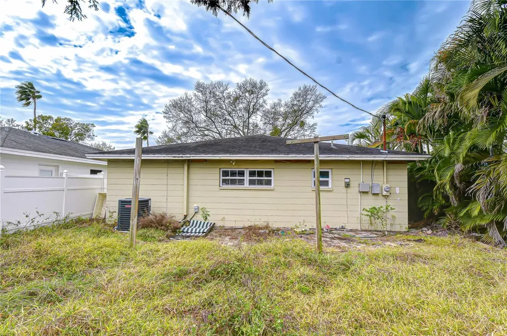 615 E Davis Boulevard Tampa FL 33606
