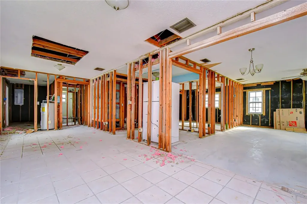 615 E Davis Boulevard Tampa FL 33606