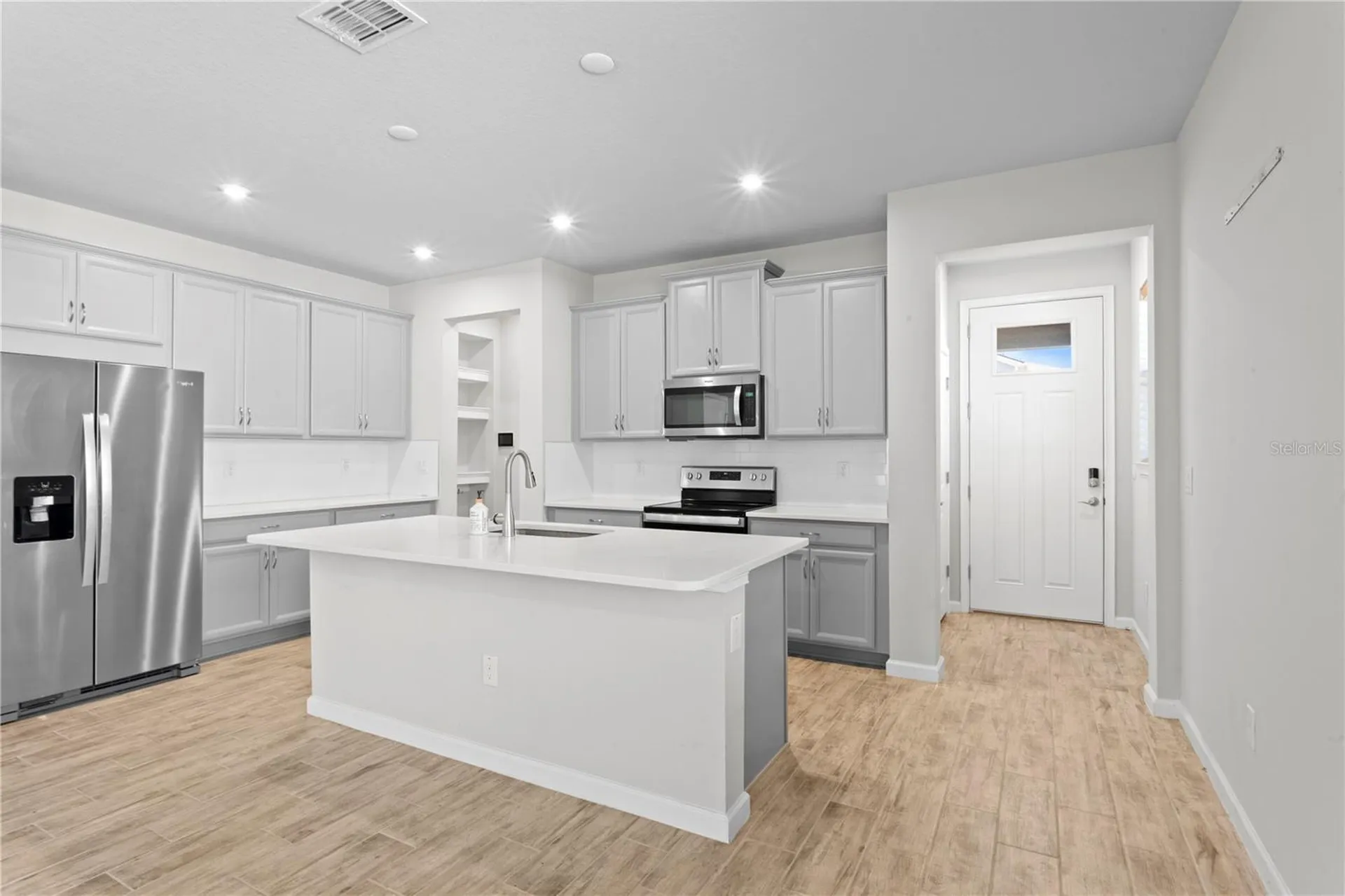 8519 Primrose Willow Place Odessa FL 33556
