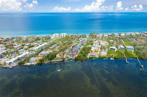 6005 N Beach Road Englewood FL 34223