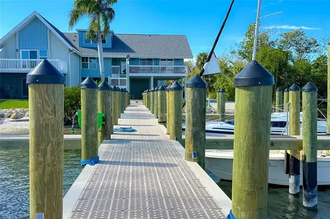 6005 N Beach Road Englewood FL 34223