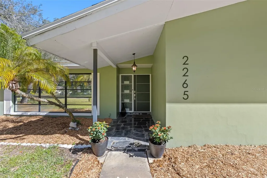 2265 Belleair Road Clearwater FL 33764