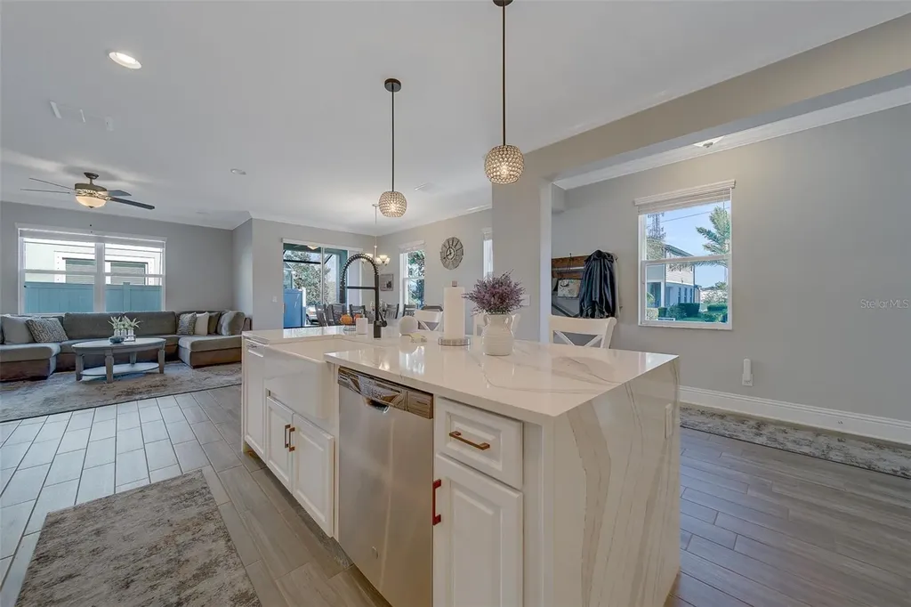 2416 Foggy Creek Circle Clearwater FL 33764