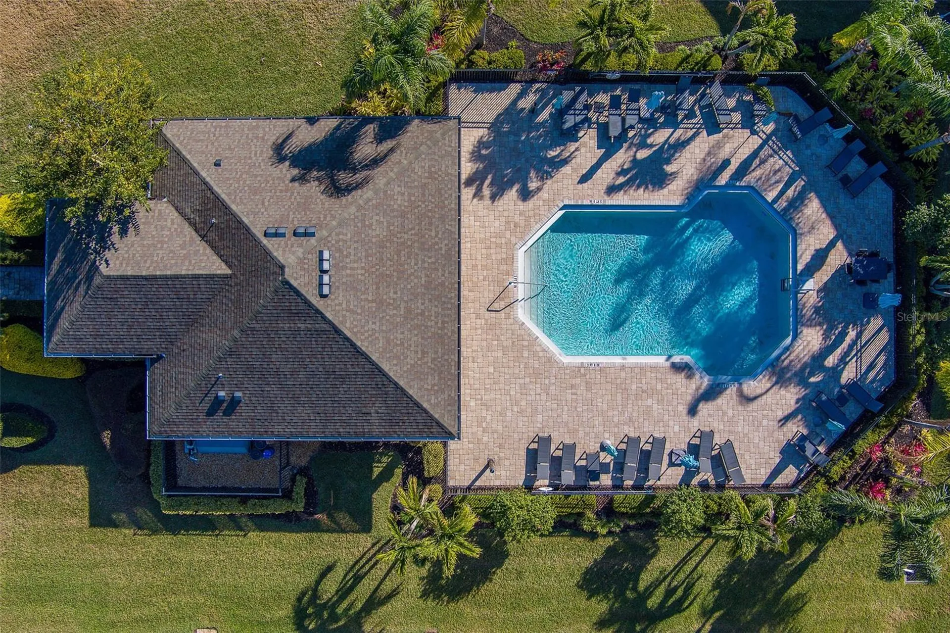 2416 Foggy Creek Circle Clearwater FL 33764