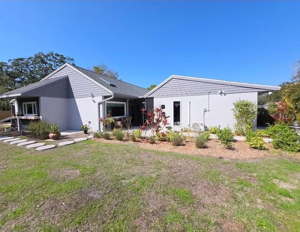 5165 Cedar Hammock Lane Sarasota FL 34232
