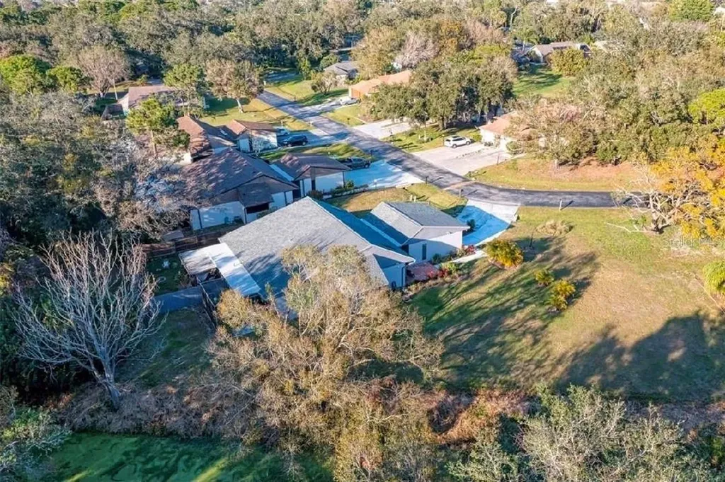 5165 Cedar Hammock Lane Sarasota FL 34232