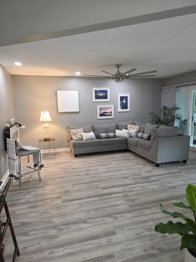5165 Cedar Hammock Lane Sarasota FL 34232