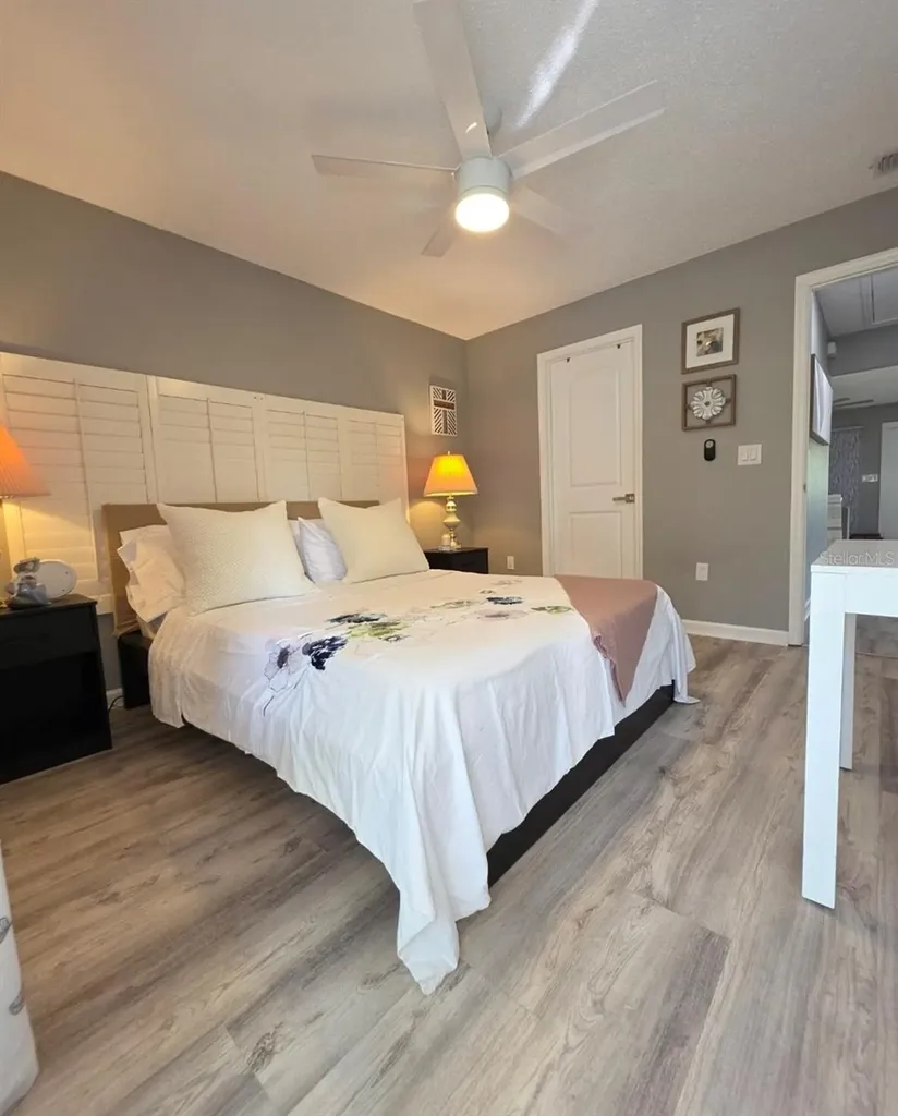 5165 Cedar Hammock Lane Sarasota FL 34232