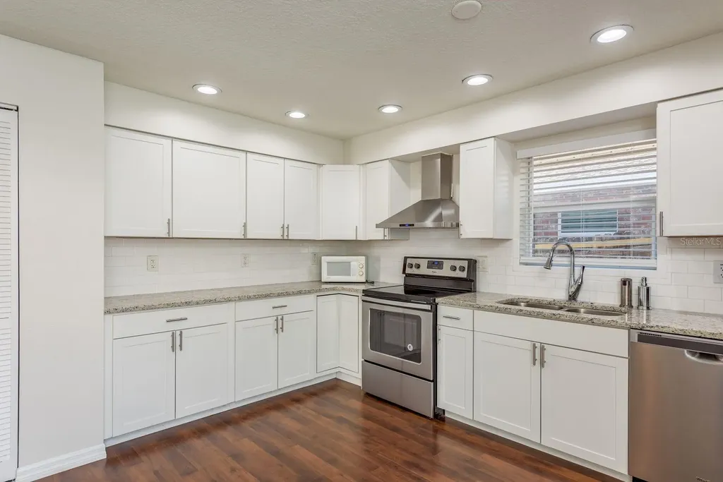 550 Ontario Avenue Crystal Beach FL 34681