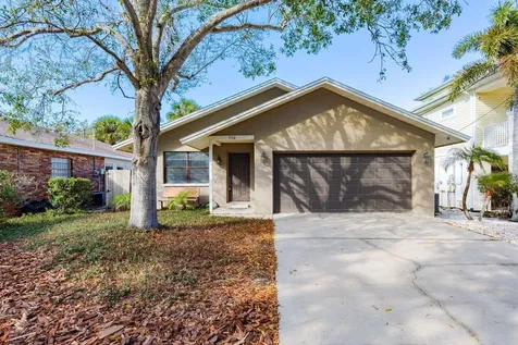 550 Ontario Avenue Crystal Beach FL 34681
