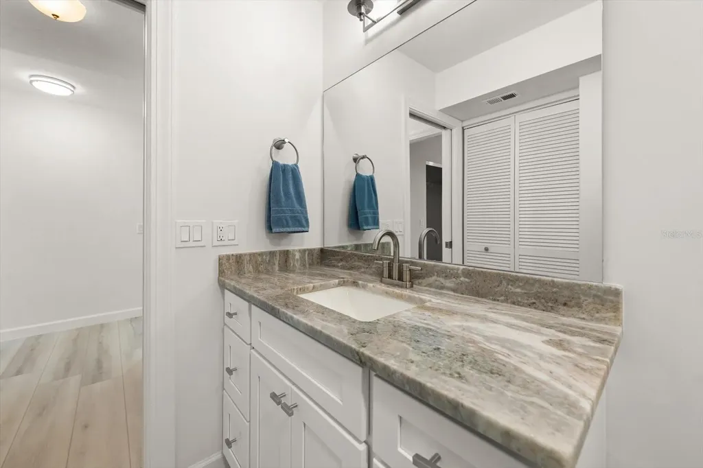 383 Boca Ciega Point Boulevard N St Petersburg FL 33708