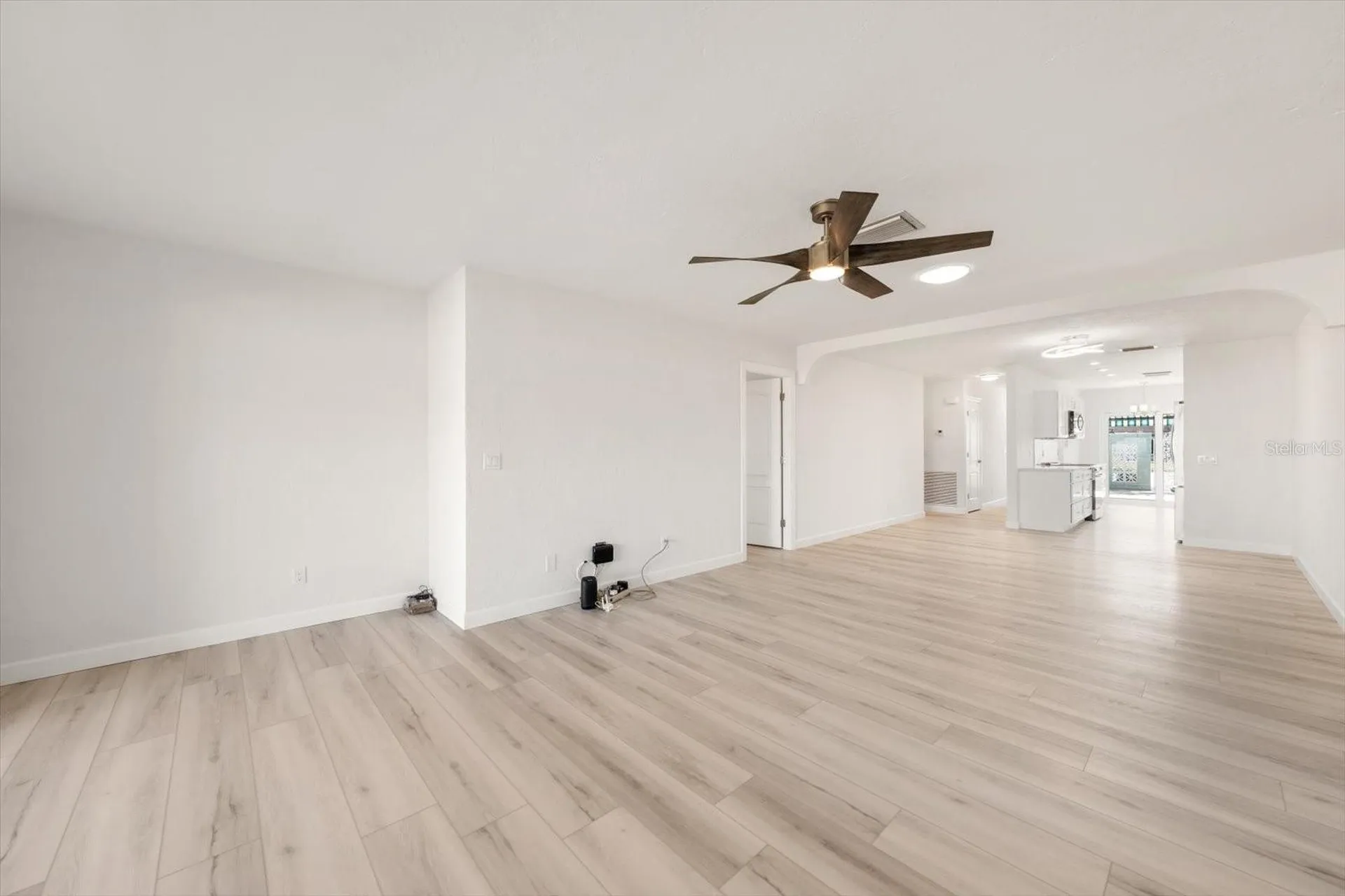 383 Boca Ciega Point Boulevard N St Petersburg FL 33708