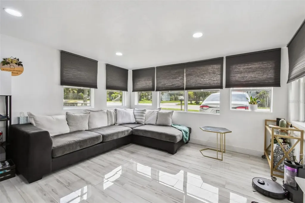 1929 W Highland Street Lakeland FL 33815