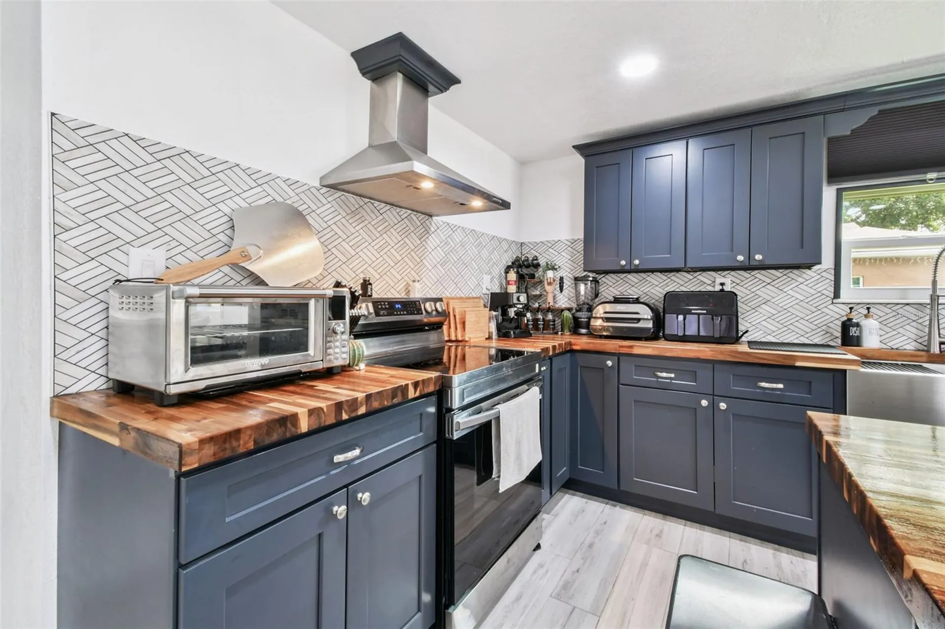 1929 W Highland Street Lakeland FL 33815