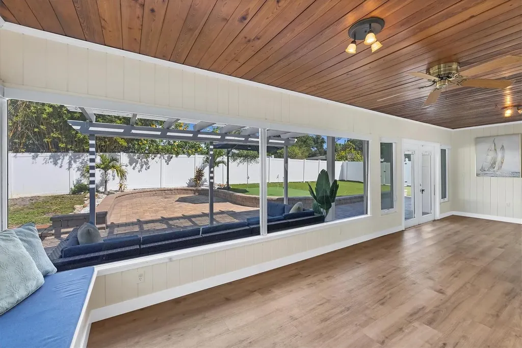 2149 Wason Road Sarasota FL 34231