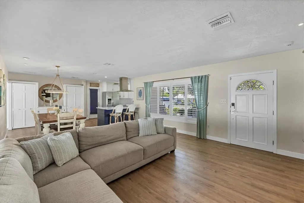 2149 Wason Road Sarasota FL 34231