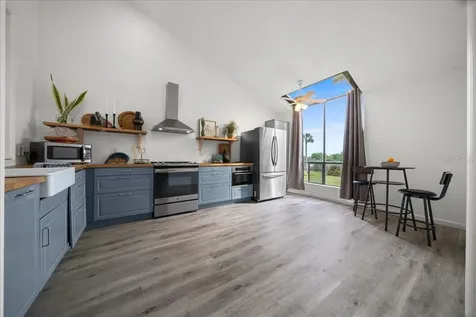 2925 N Rivers Edge Boulevard Crystal River FL 34429