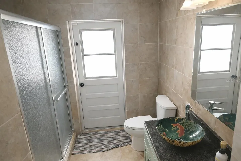 321 Roslyn Avenue New Smyrna Beach FL 32168