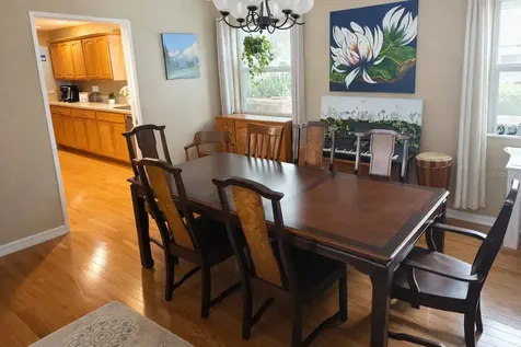 321 Roslyn Avenue New Smyrna Beach FL 32168