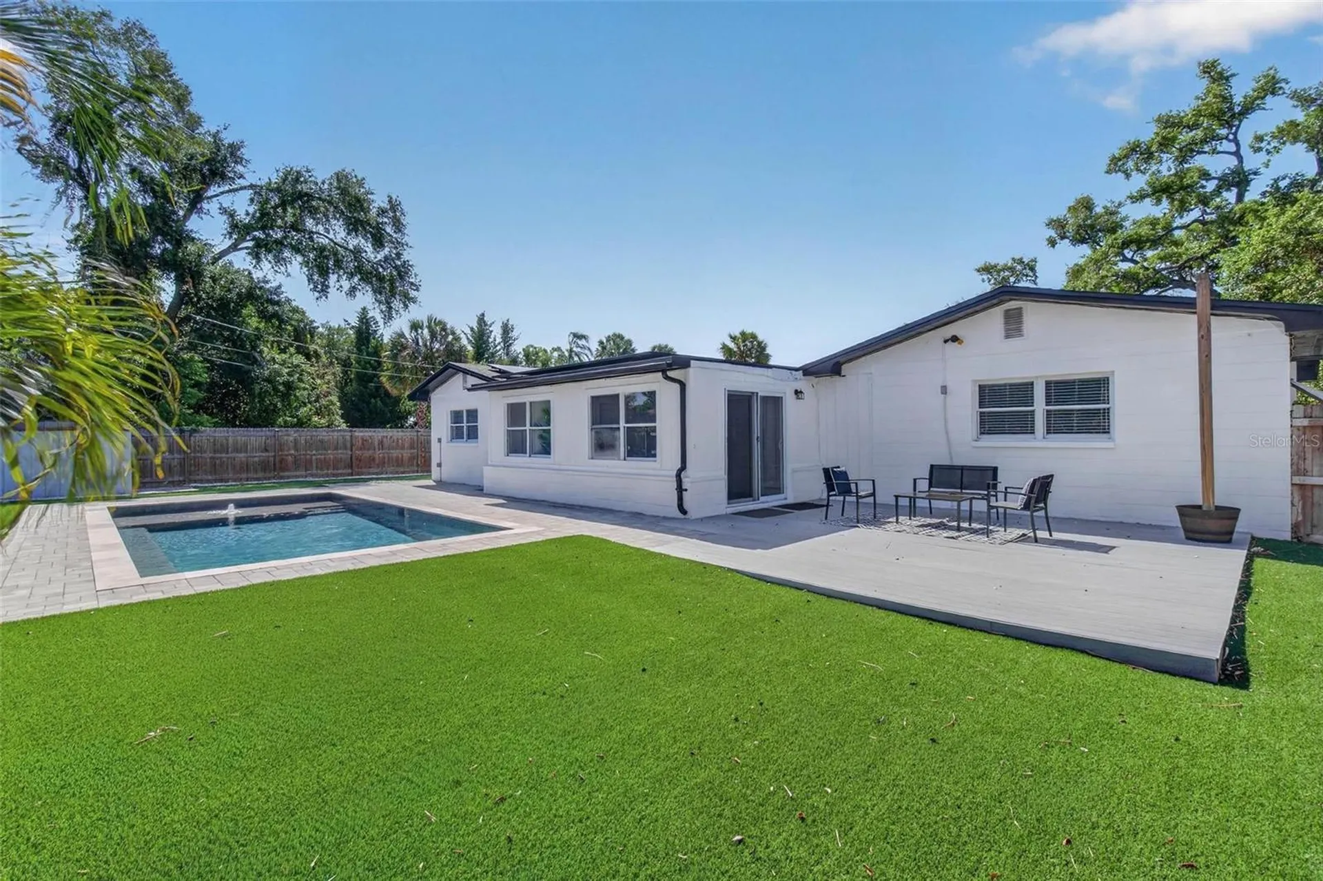 2867 51st Avenue S St Petersburg FL 33712