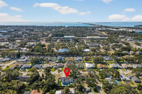 2867 51st Avenue S St Petersburg FL 33712