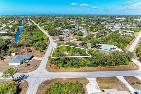 7376 Regina Drive Englewood FL 34224