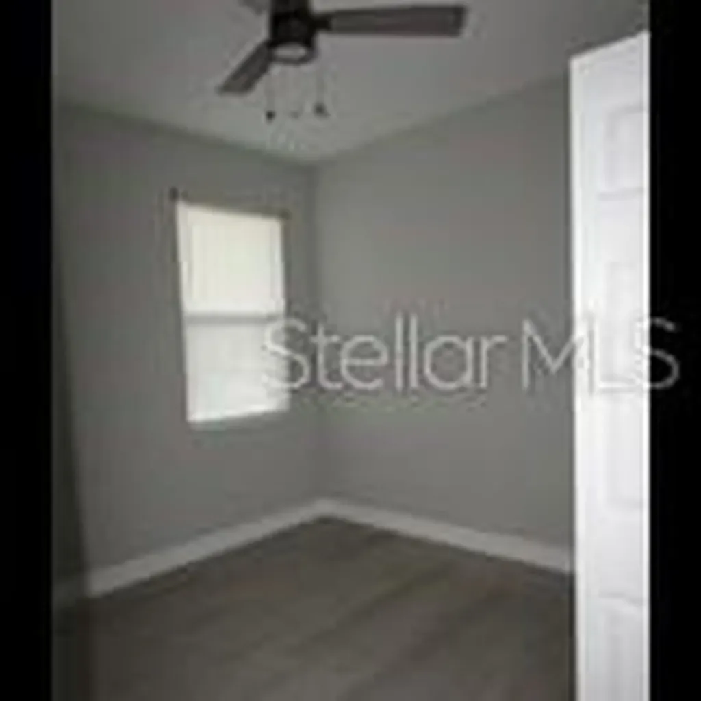179 Fisher Way Trail Ocklawaha FL 32179