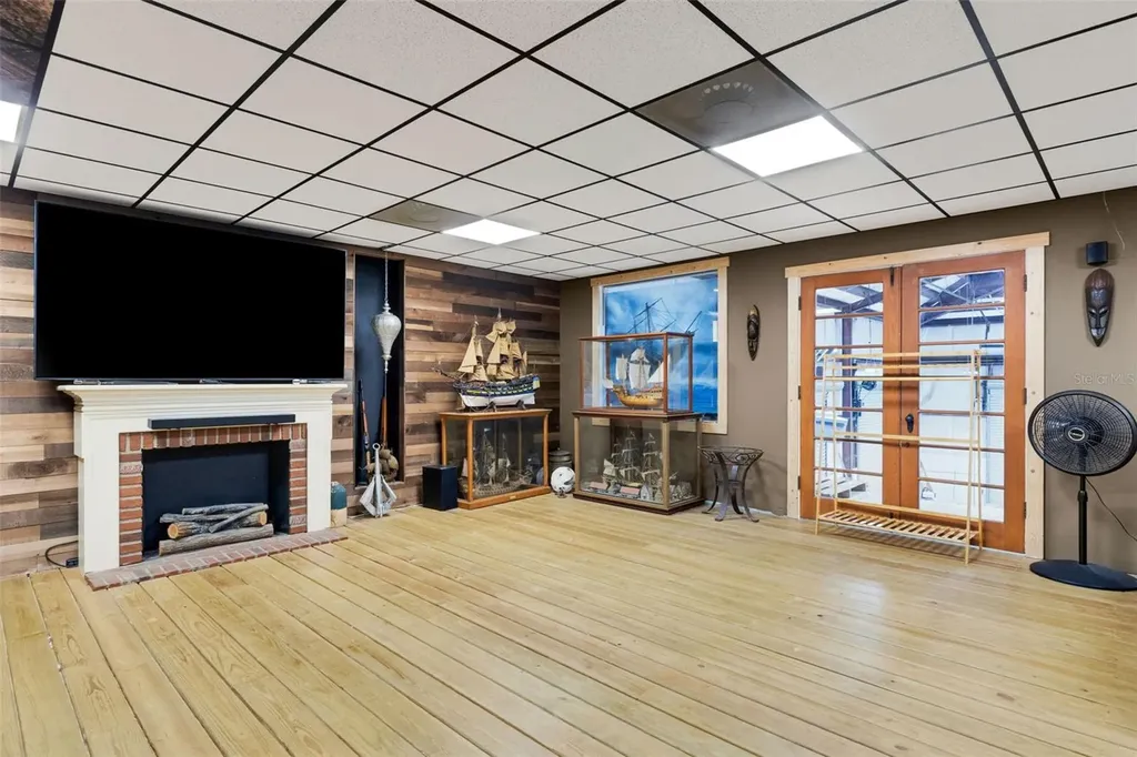 4430 Mcashton Street Sarasota FL 34233