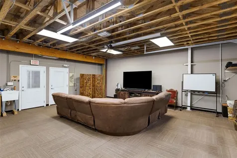 4430 Mcashton Street Sarasota FL 34233