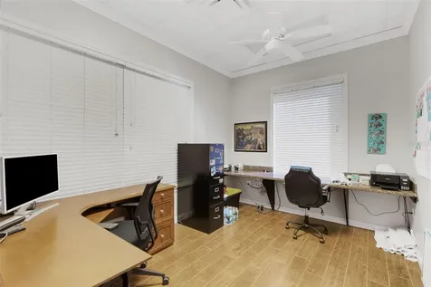 4430 Mcashton Street Sarasota FL 34233