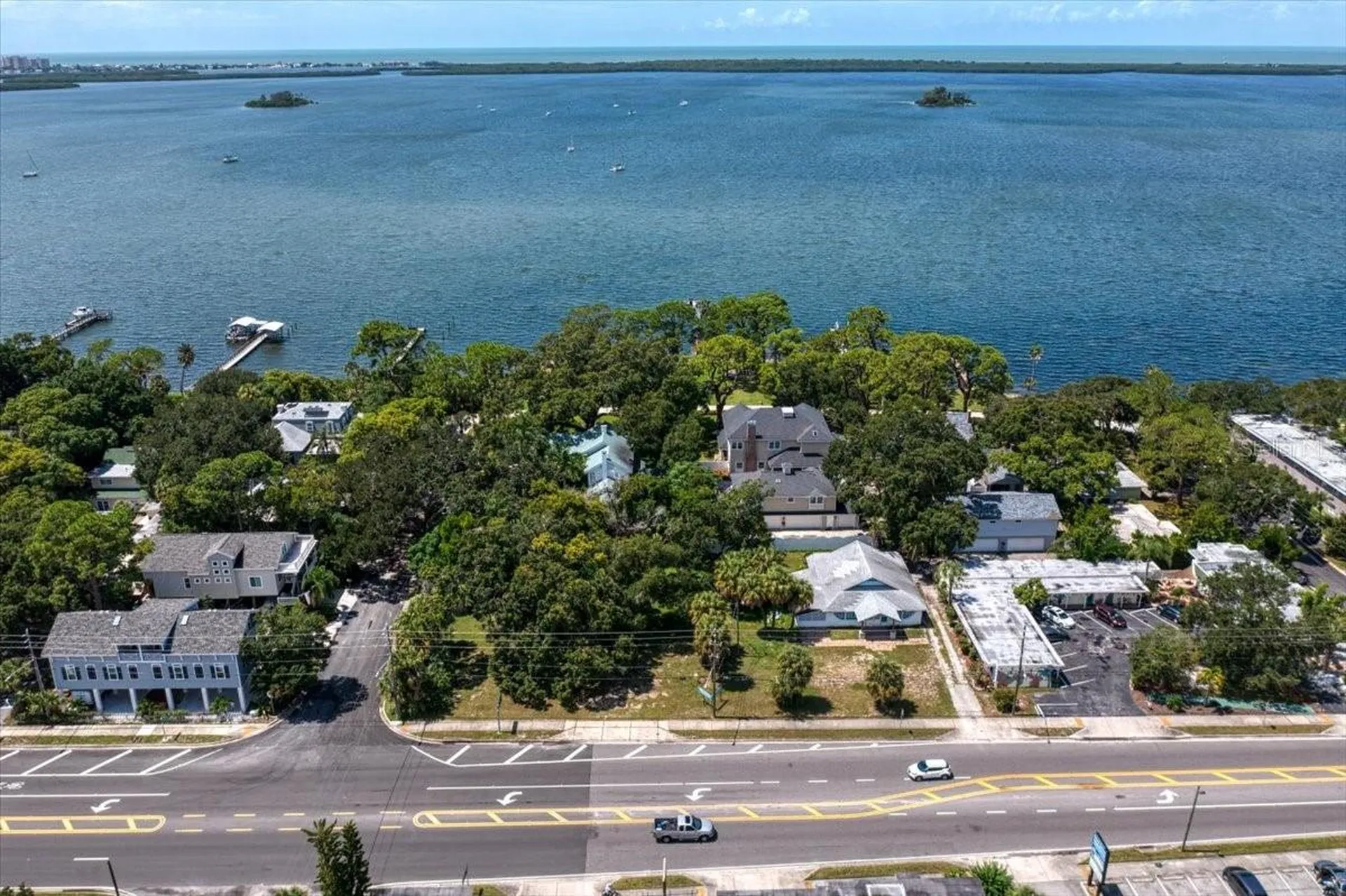 1040 Broadway Dunedin FL 34698