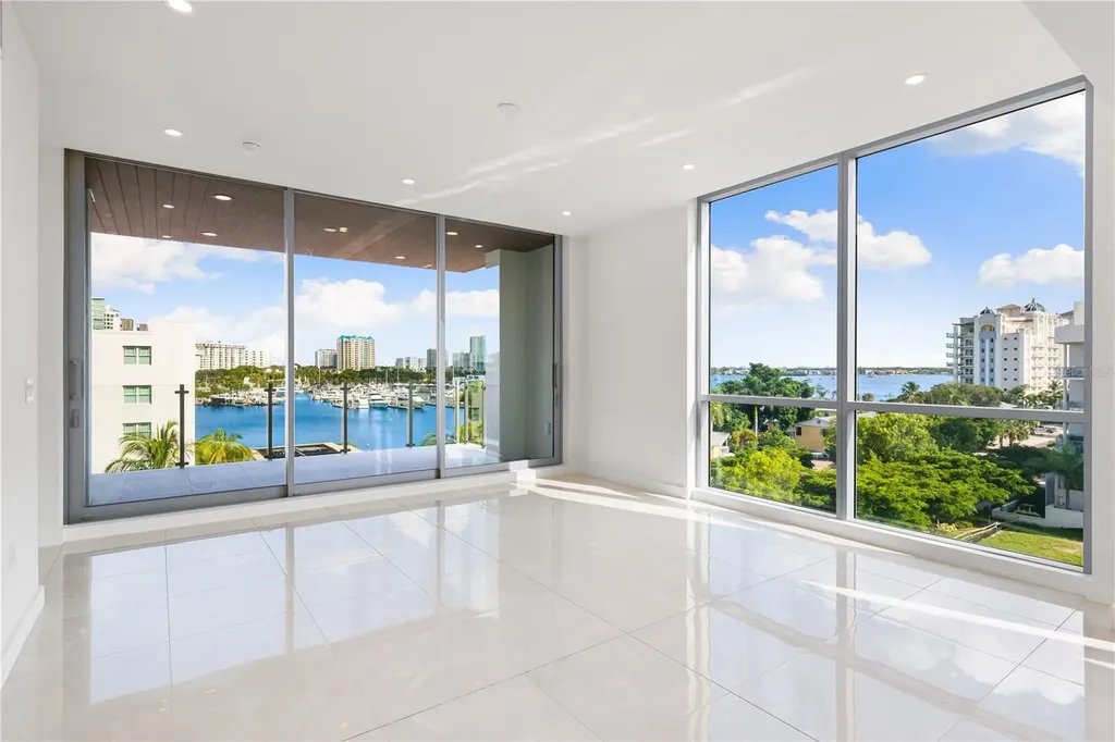 111 Golden Gate Sarasota FL 34236