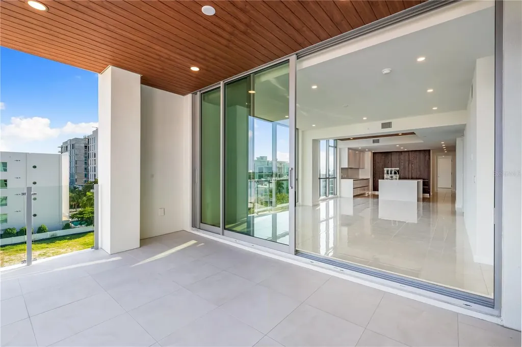 111 Golden Gate Sarasota FL 34236