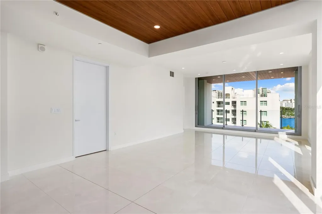111 Golden Gate Sarasota FL 34236