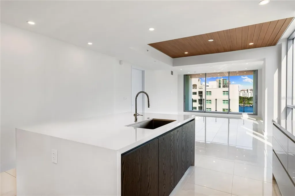 111 Golden Gate Sarasota FL 34236