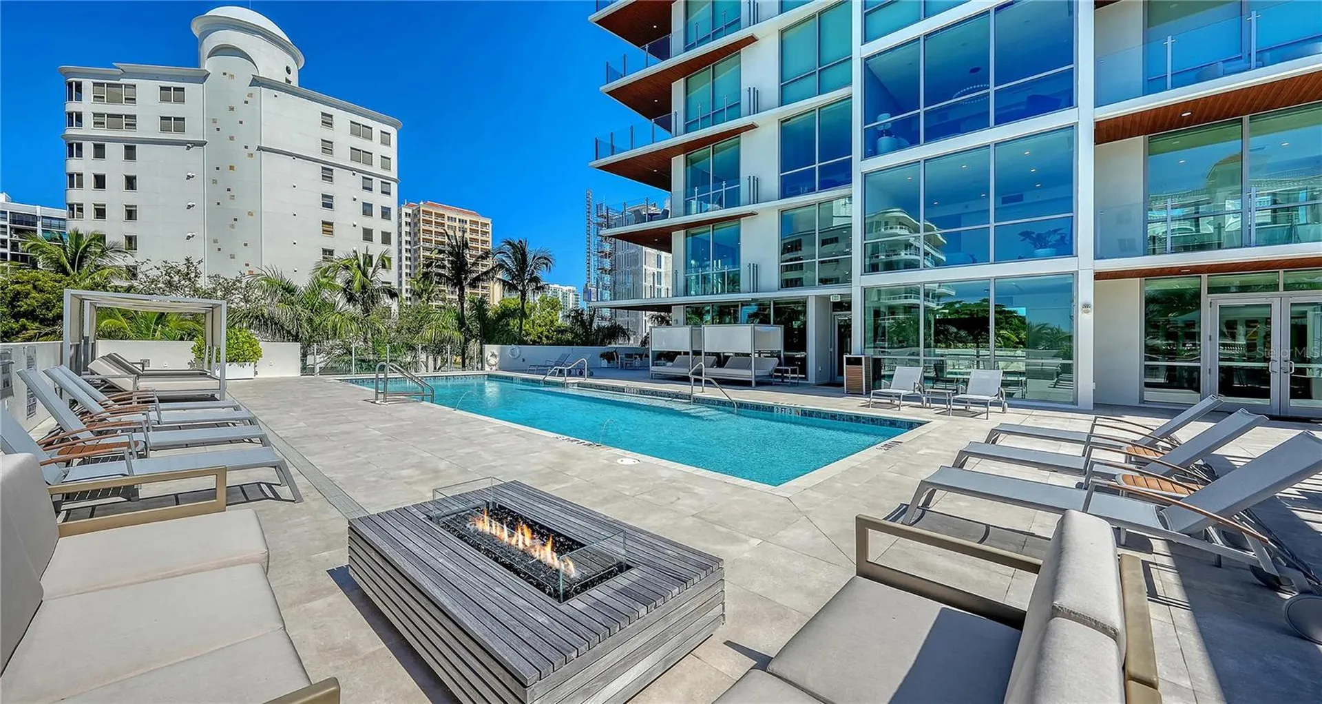 111 Golden Gate Sarasota FL 34236
