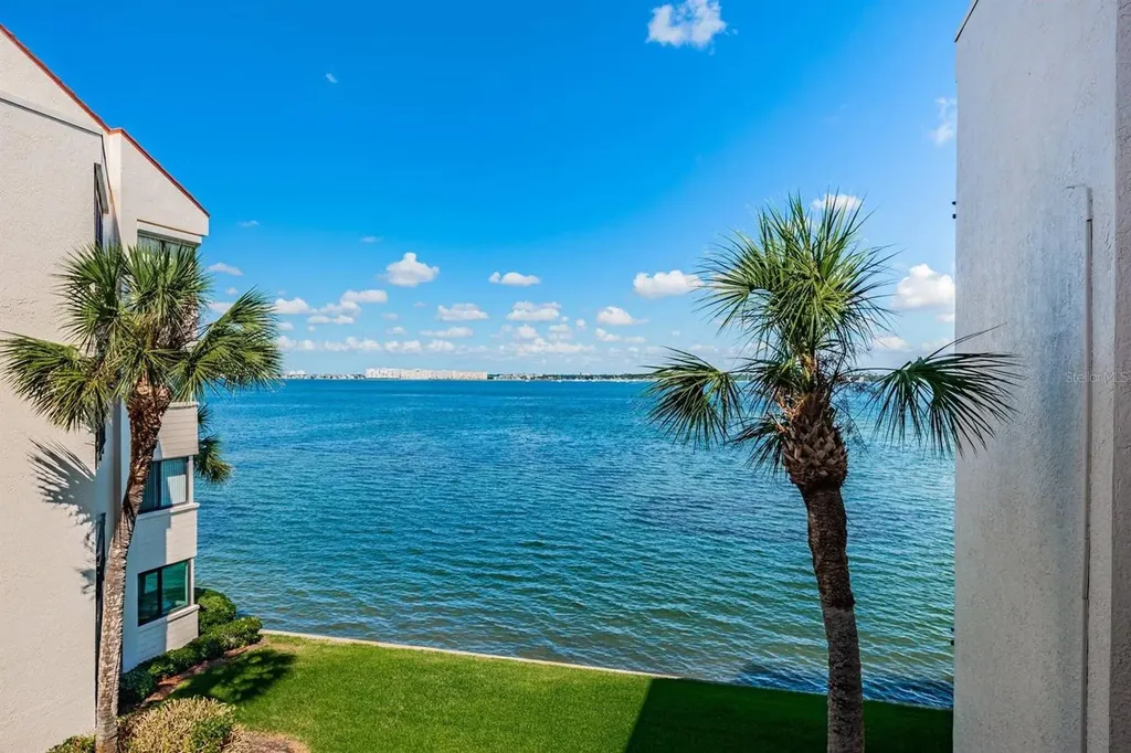 5505 Puerta Del Sol Boulevard S St Petersburg FL 33715