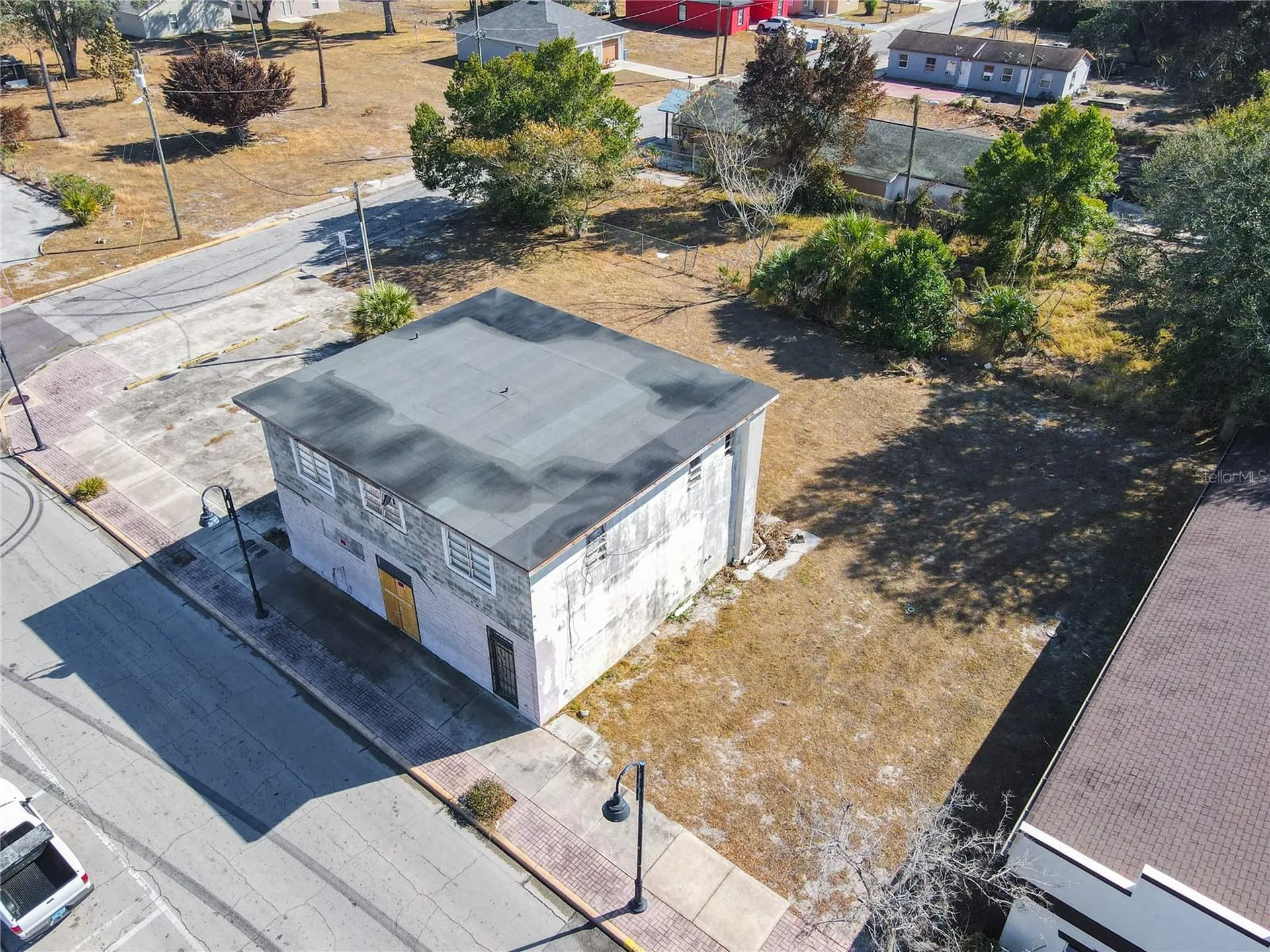 Lincoln Avenue W Lake Wales FL 33853
