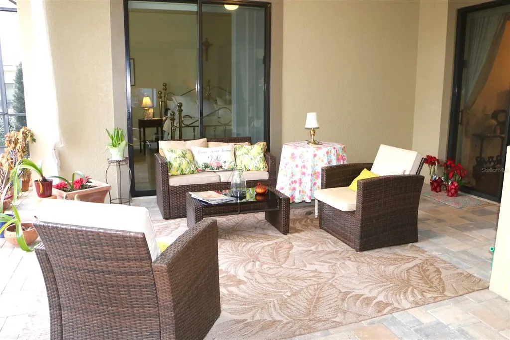 25447 High Hampton Circle Sorrento FL 32776