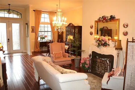 25447 High Hampton Circle Sorrento FL 32776