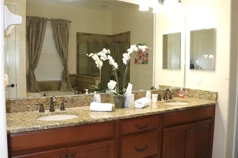 25447 High Hampton Circle Sorrento FL 32776