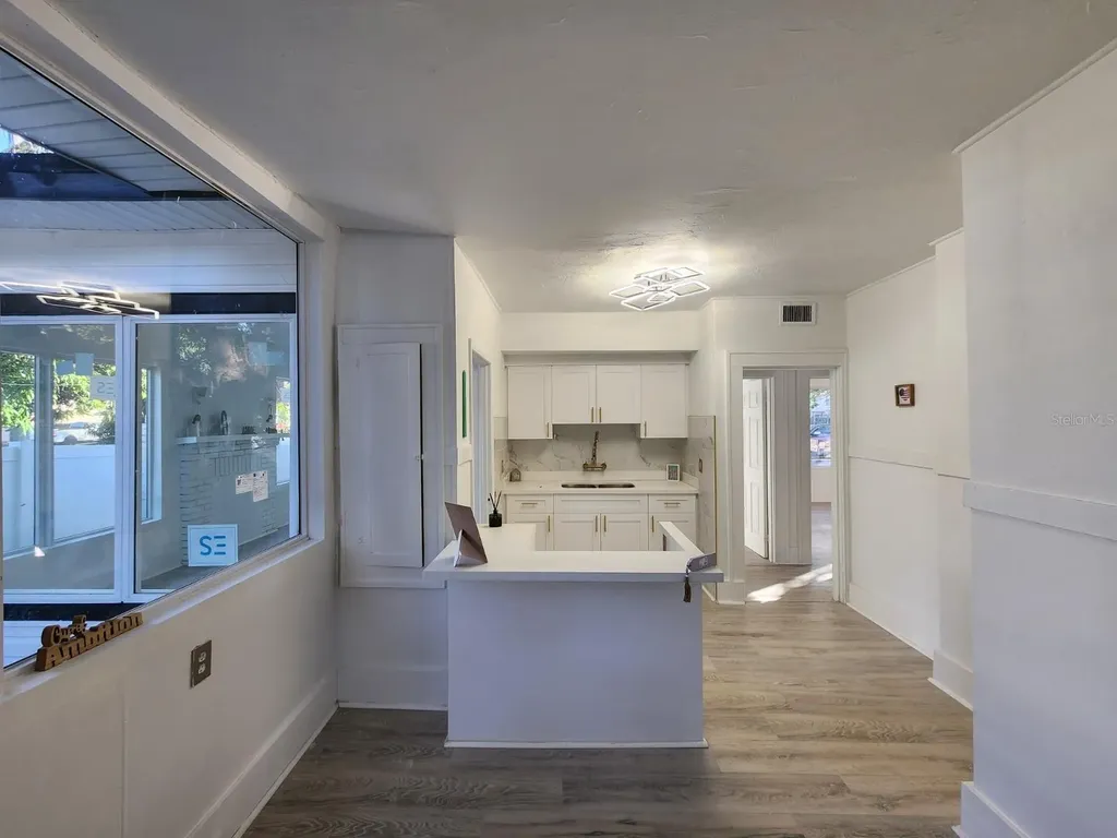 1311 11th Avenue S St Petersburg FL 33705