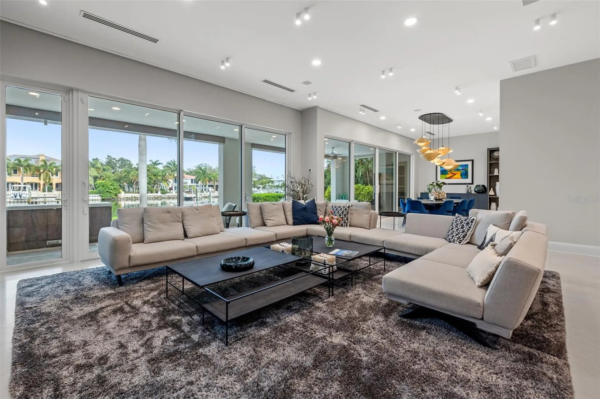 851 Brightwaters Boulevard NE St Petersburg FL 33704