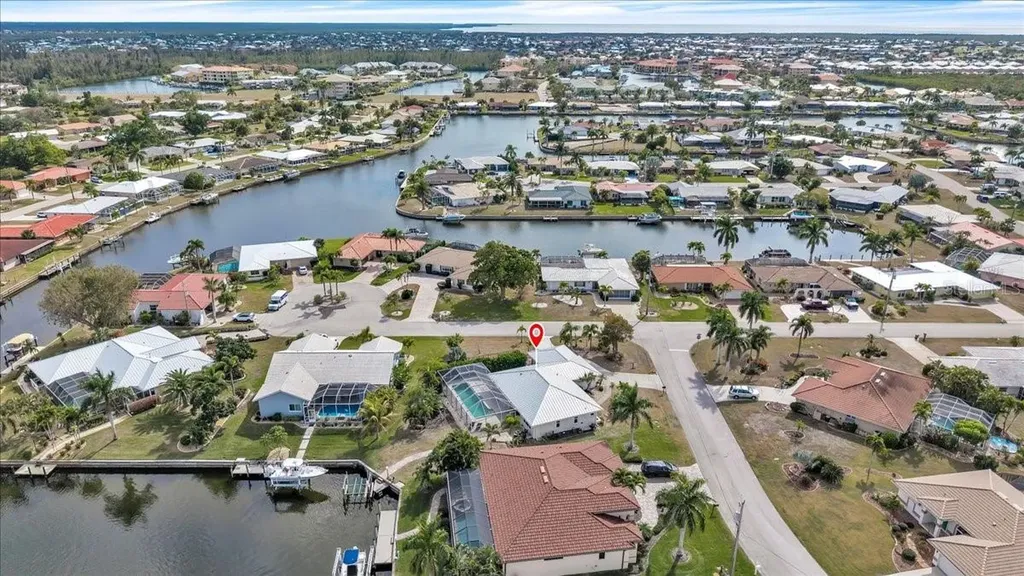 840 Via Tunis Punta Gorda FL 33950