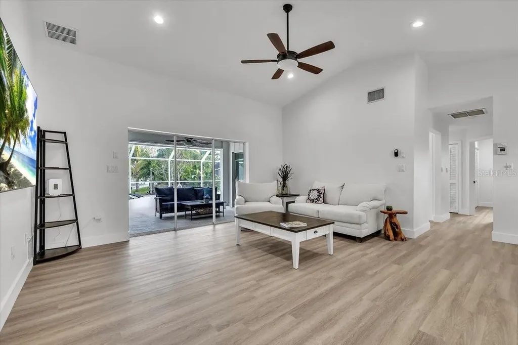 840 Via Tunis Punta Gorda FL 33950