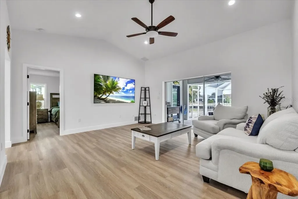 840 Via Tunis Punta Gorda FL 33950