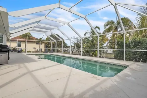 840 Via Tunis Punta Gorda FL 33950